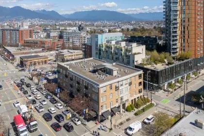 208 205 E 10th Avenue, Vancouver, BC, Vancouver — Apartment/Condo for sale