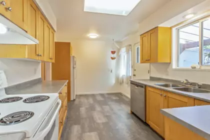 Primary Bedroom Photo of 2370 Mountain Highway, North Vancouver, BC