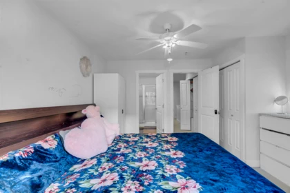 Hallway Photo of 81 5888 144 Street, Surrey, BC