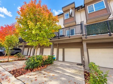 Living Room Photo of 81 5888 144 Street, Surrey, BC
