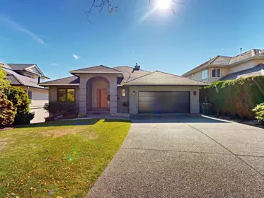 35954 Regal Park Way, Abbotsford, BC, Abbotsford — Single Family Residence for sale