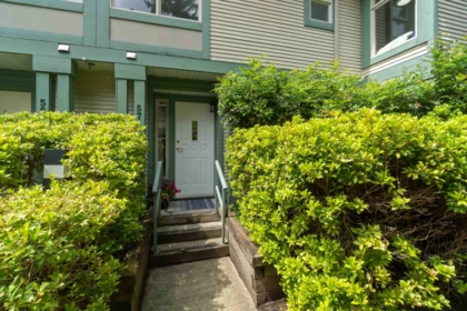 57 65 Foxwood Drive, Port Moody, BC, Port Moody — Townhouse for sale