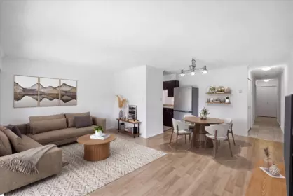 202 212 Forbes Avenue, North Vancouver, BC, North Vancouver — Apartment/Condo for sale