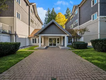 220 9688 148 Street, Surrey, BC, Surrey — Apartment/Condo for sale