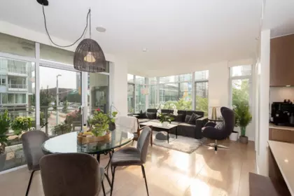 207 111 E 1st Avenue, Vancouver, BC, Vancouver — Apartment/Condo for sale