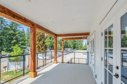 20853 Golf Lane, Maple Ridge, BC, Maple ridge — Single Family Residence for sale