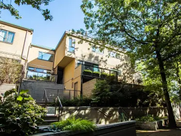 718 Millyard, Vancouver, BC, Vancouver — Townhouse for sale