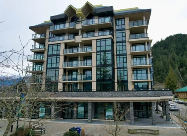 604 120 Esplanade Avenue, Harrison Hot Springs, BC, Garrison Crossing — 2 bed apartment/condo for sale