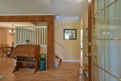 7865 Lohn Road, Halfmoon Bay, BC, Halfmoon bay — Single Family Residence for sale