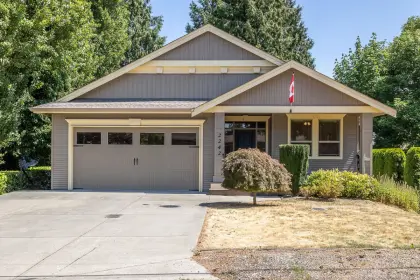 2242 Mouldstade Road, Abbotsford, BC, Abbotsford — Single Family Residence for sale