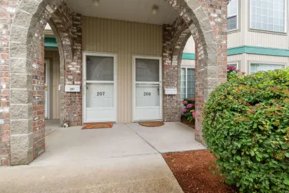 208 9855 Quarry Road, Chilliwack, BC, Chilliwack — Townhouse for sale
