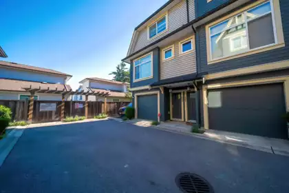 12 6033 Williams Road, Richmond, BC, Richmond — Townhouse for sale