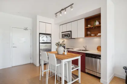 304 2828 Main Street, Vancouver, BC, Vancouver — Apartment/Condo for sale