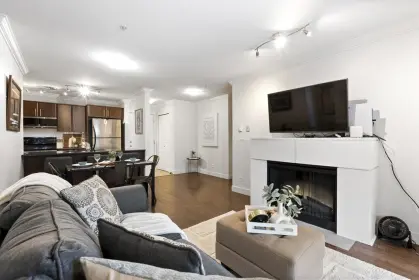 105 19340 65 Avenue, Surrey, BC, Surrey — Apartment/Condo for sale