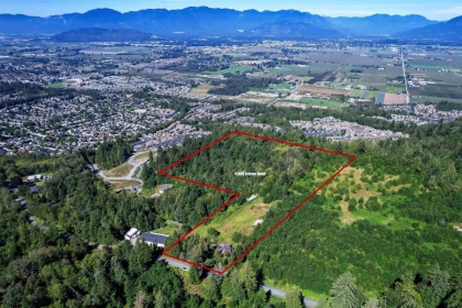 47015 Extrom Road, Chilliwack, BC, Chilliwack — Single Family Residence for sale