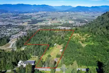 47015 Extrom Road, Chilliwack, BC, Chilliwack — 1 bed single family residence for sale