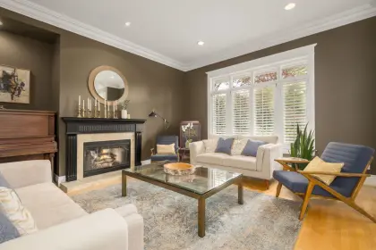 2853 Crescentview Drive, North Vancouver, BC, North vancouver — Single Family Residence for sale