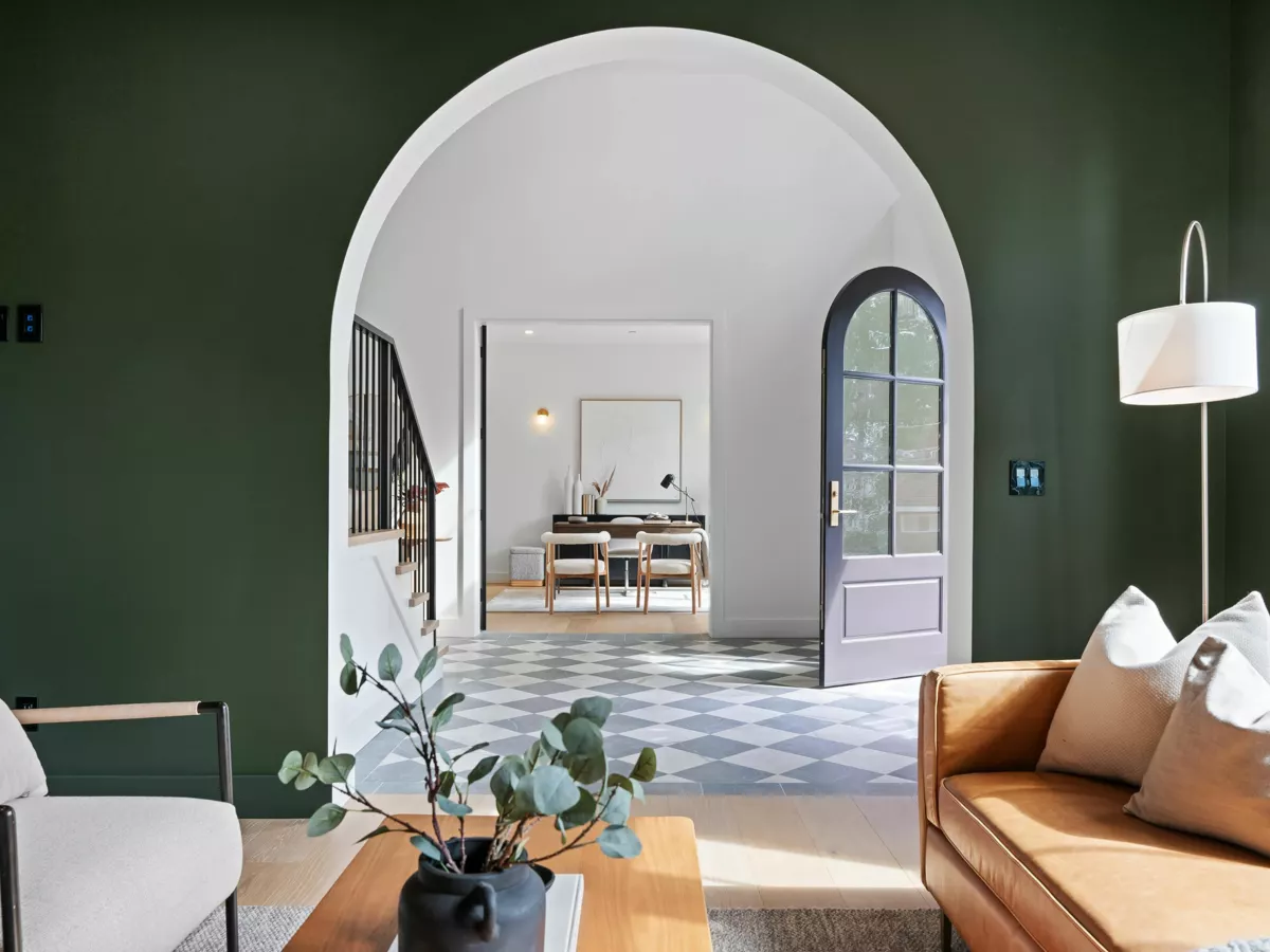 Dining Area Photo of 4031 Rose Crescent, West Vancouver, BC