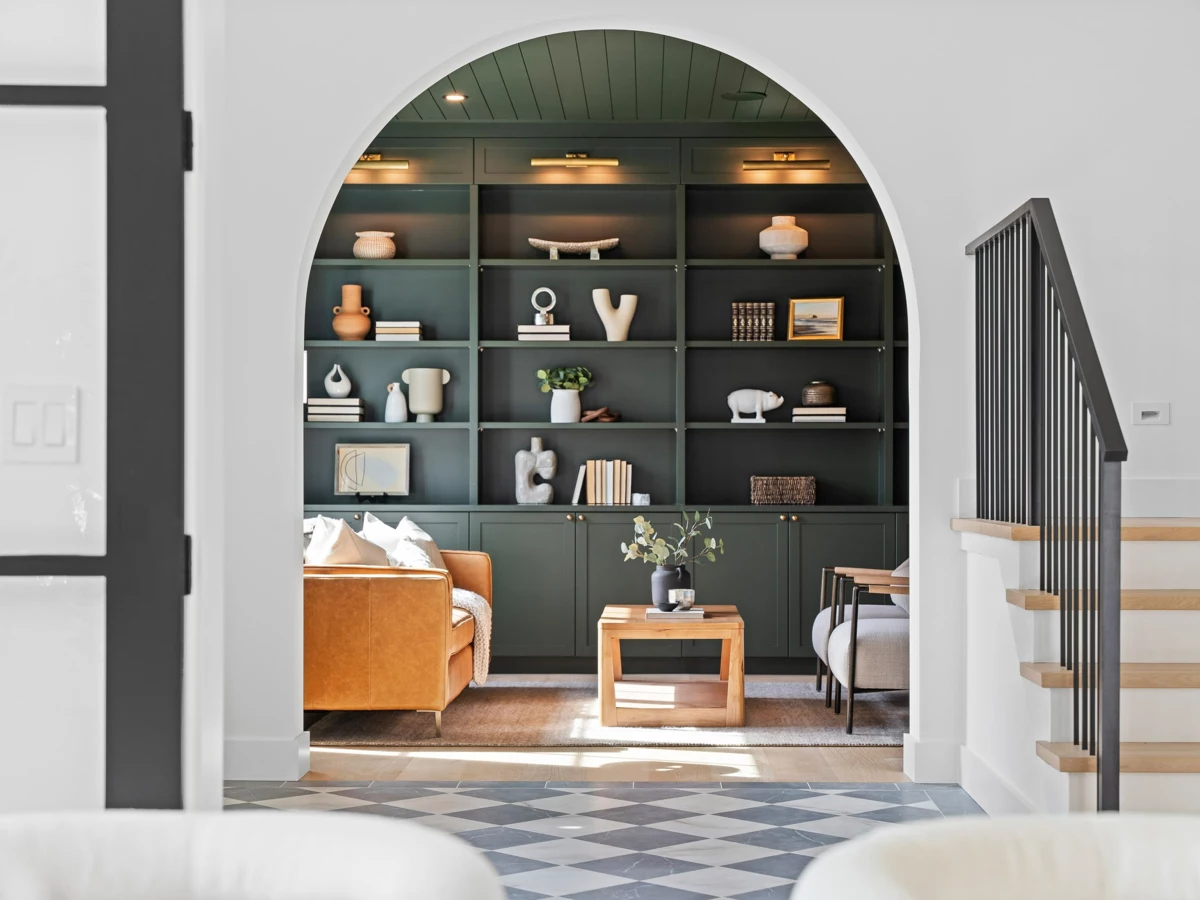 Family Room Photo of 4031 Rose Crescent, West Vancouver, BC