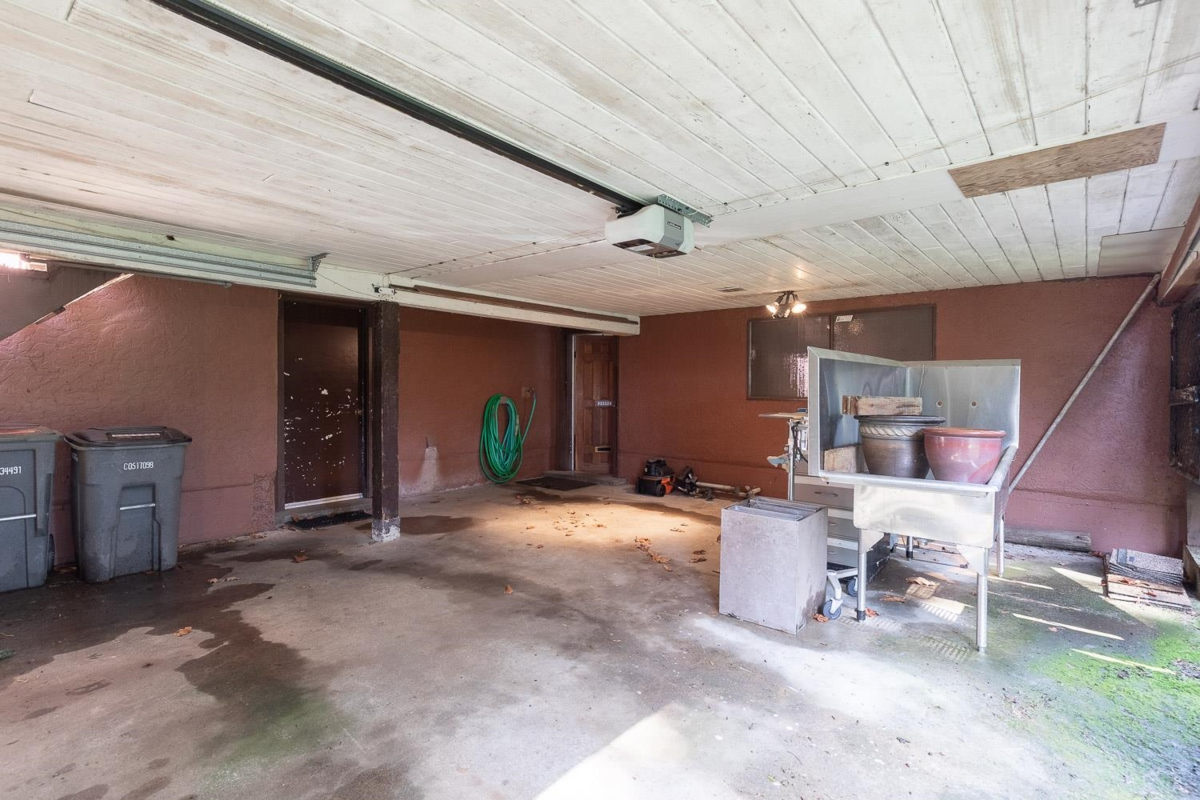 Walk-In Closet Photo of 3186 W 42nd Avenue, Vancouver, BC