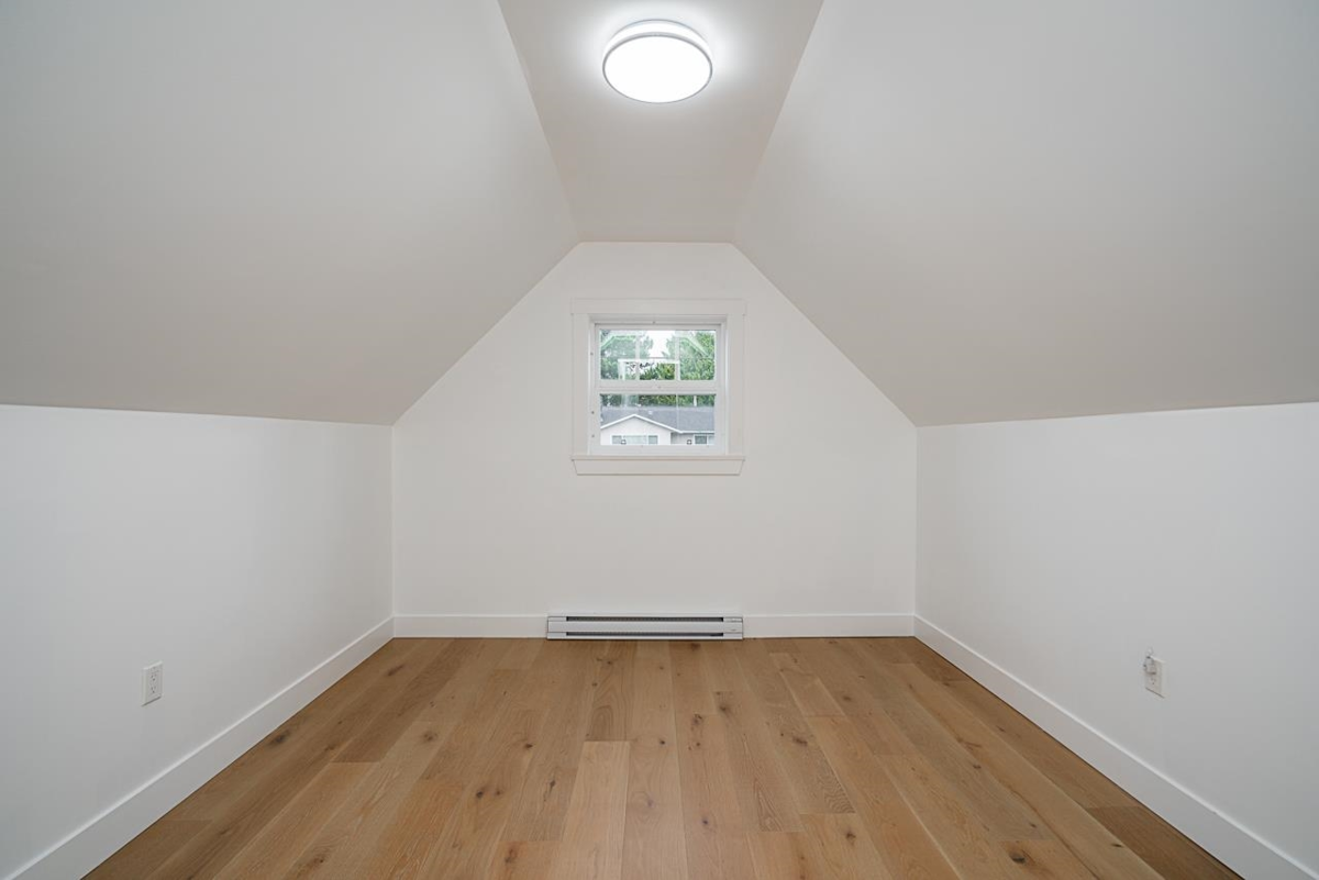 Backyard Photo of 5634 52 Avenue, Delta, BC