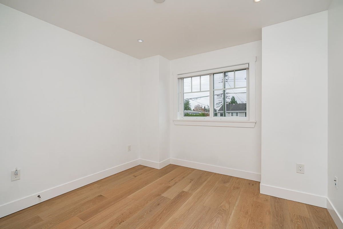 Hallway Photo of 5634 52 Avenue, Delta, BC