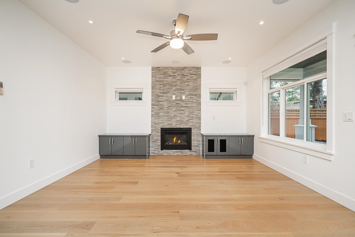 Walk-In Closet Photo of 5634 52 Avenue, Delta, BC