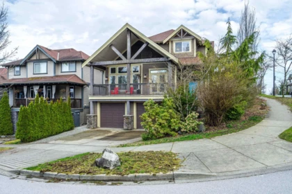 13602 228 Street, Maple Ridge, BC, Maple ridge — Single Family Residence for sale