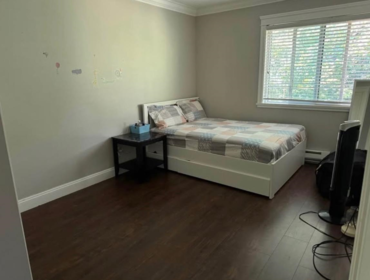 Walk-In Closet Photo of 13317 70b Avenue, Surrey, BC