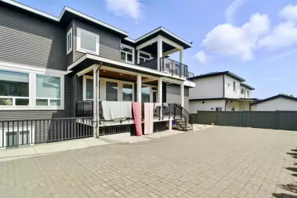 Outdoor Patio Photo of 27038 25a Avenue, Langley, BC