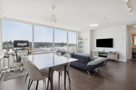 909 988 Quayside Drive, New Westminster, BC