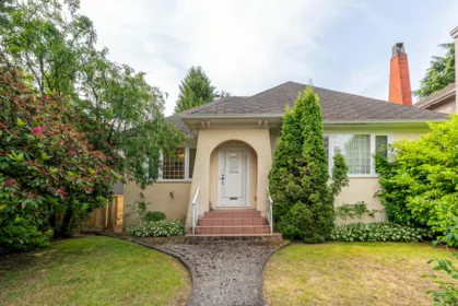 4660 W 11th Avenue, Vancouver, BC, Vancouver — Single Family Residence for sale