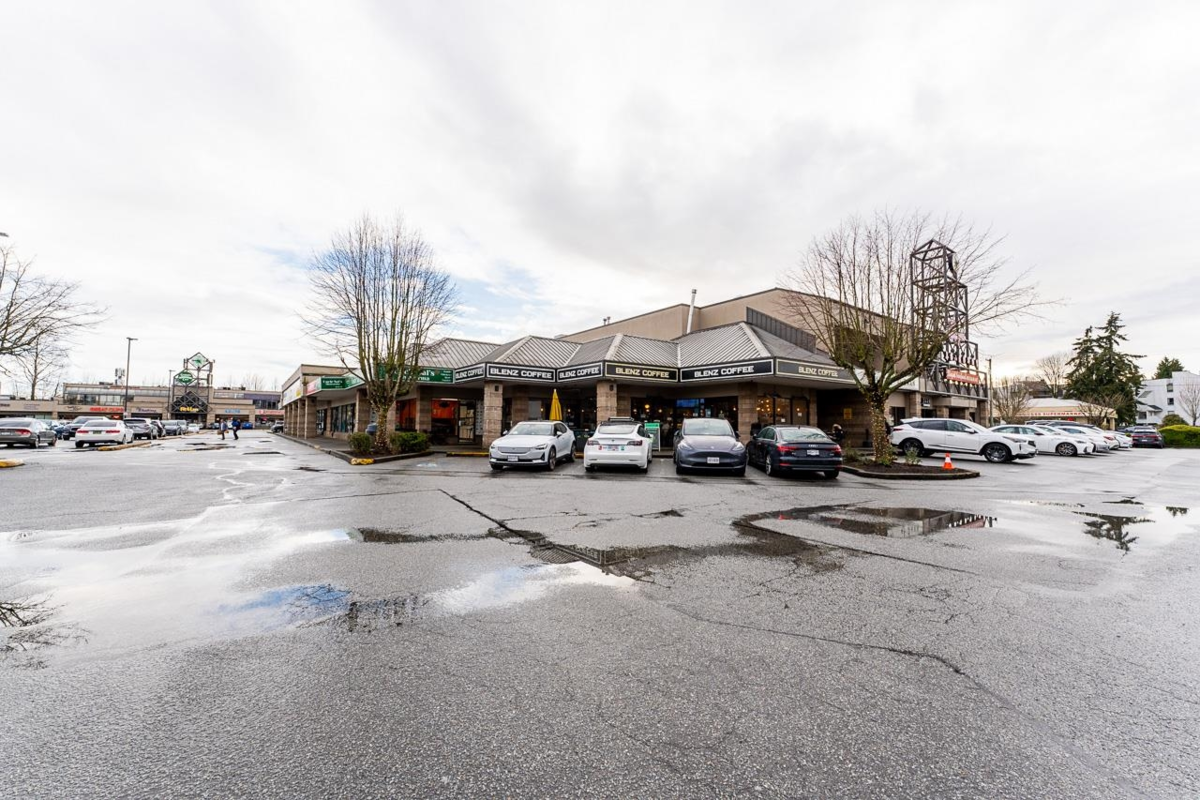 Garden / Landscaping Photo of 11 9051 Blundell Road, Richmond, BC