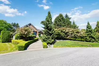 8883 164a Street, Surrey, BC, Surrey — Single Family Residence for sale