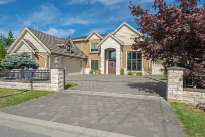 10220 No. 4 Road, Richmond, BC, Richmond — Single Family Residence for sale