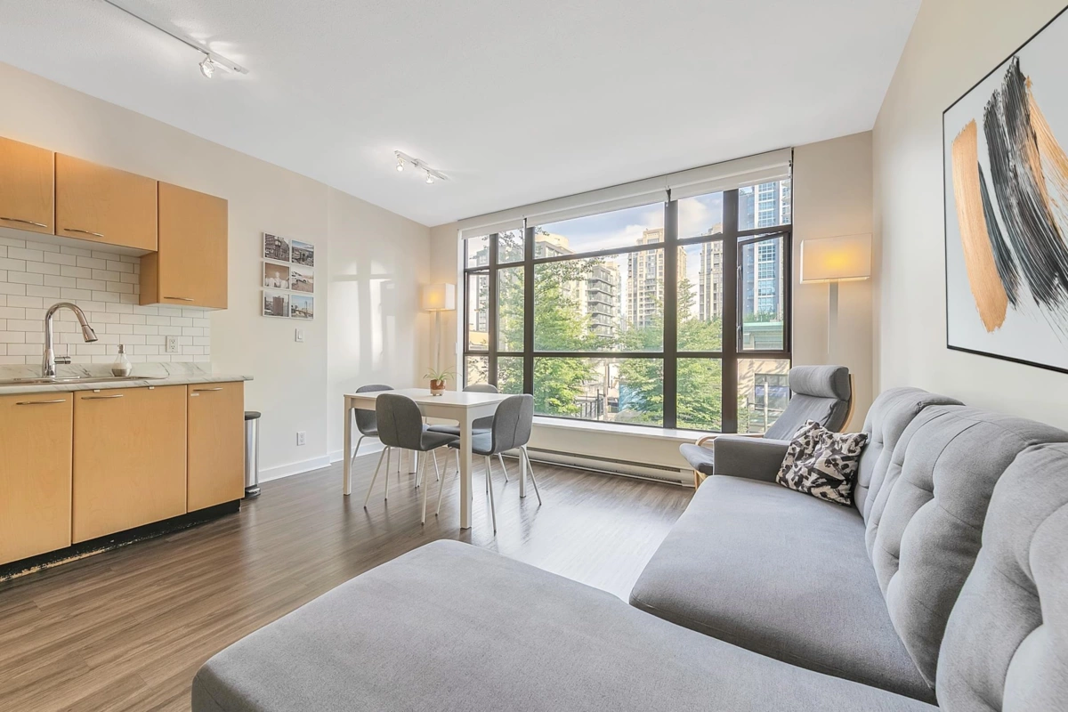 Kitchen Photo of 307 1249 Granville Street, Vancouver, BC