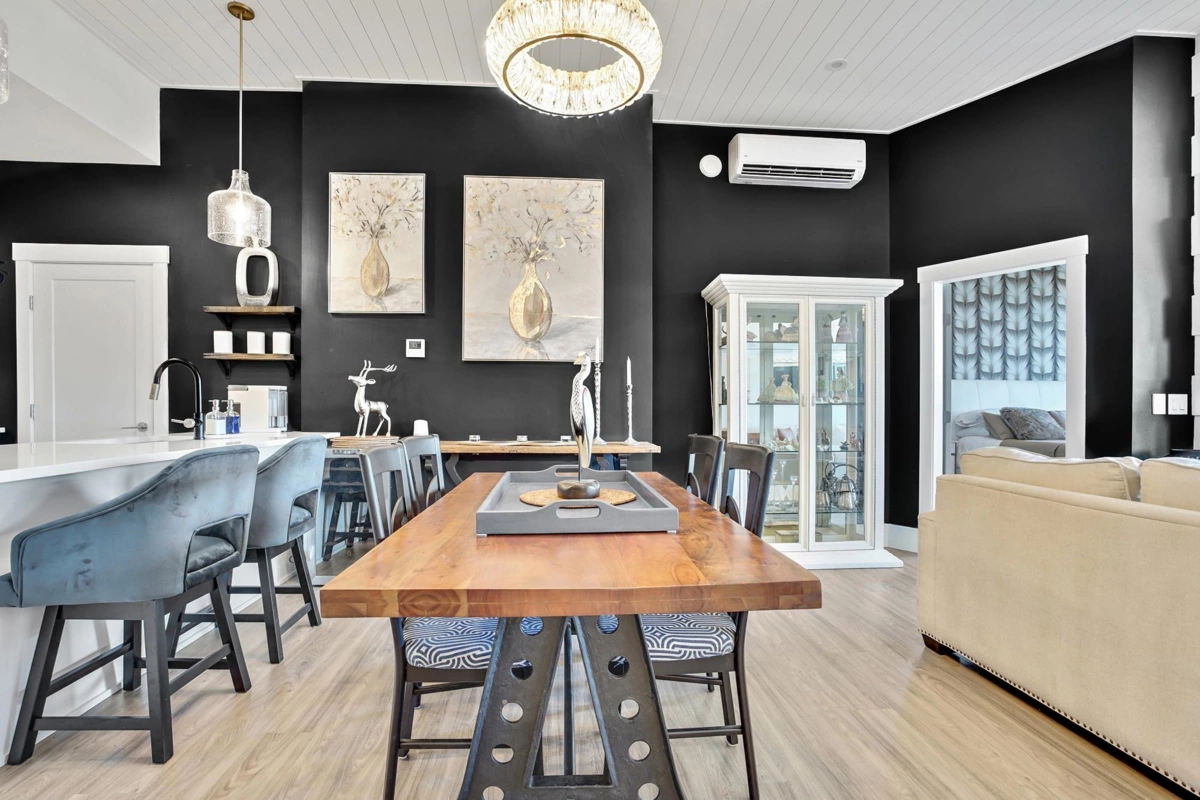 Dining Area Photo of 507 45745 Watson Road, Chilliwack, BC