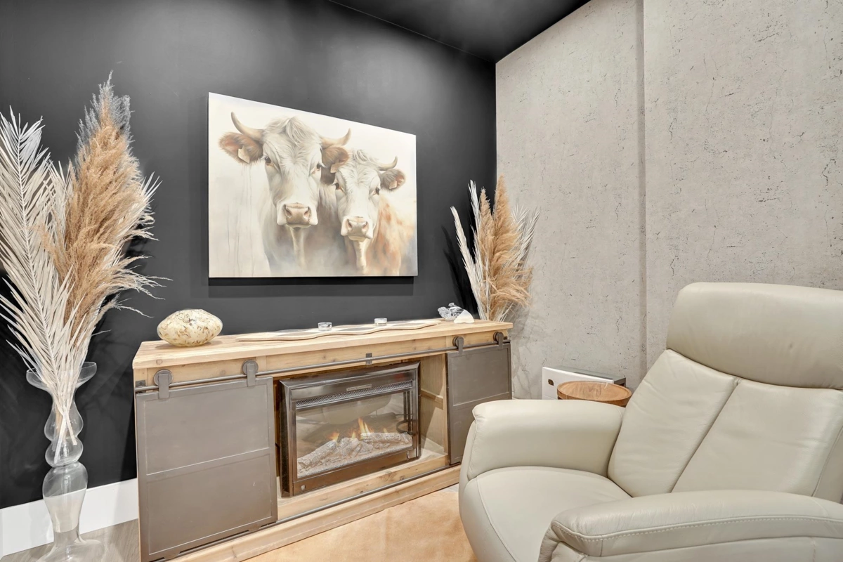 Kitchen Island Photo of 507 45745 Watson Road Road, Chilliwack, BC