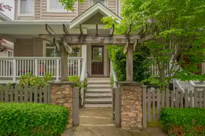 62 6852 193 Street, Surrey, BC, Surrey — Townhouse for sale