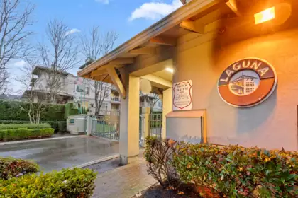 101 8220 Jones Road, Richmond, BC, Richmond — Apartment/Condo for sale