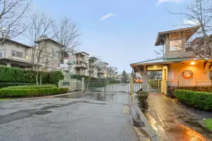 101 8220 Jones Road, Richmond, BC, Richmond — Apartment/Condo for sale