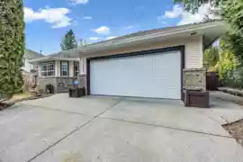 23800 122 Avenue, Maple Ridge, BC