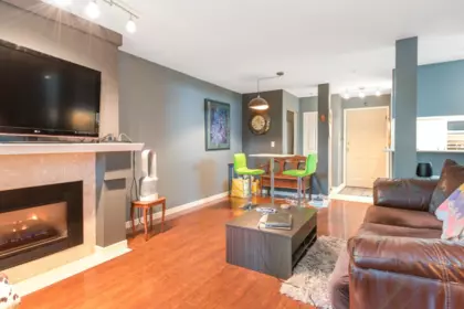 107 22015 48 Avenue, Langley, BC, Langley — Apartment/Condo for sale