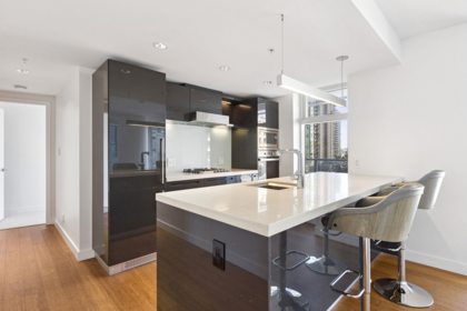 801 777 Richards Street, Vancouver, BC, Vancouver — Apartment/Condo for sale