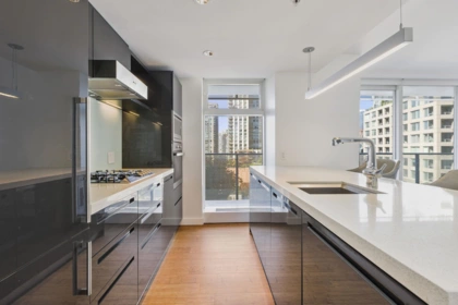 801 777 Richards Street, Vancouver, BC, Vancouver — Apartment/Condo for sale