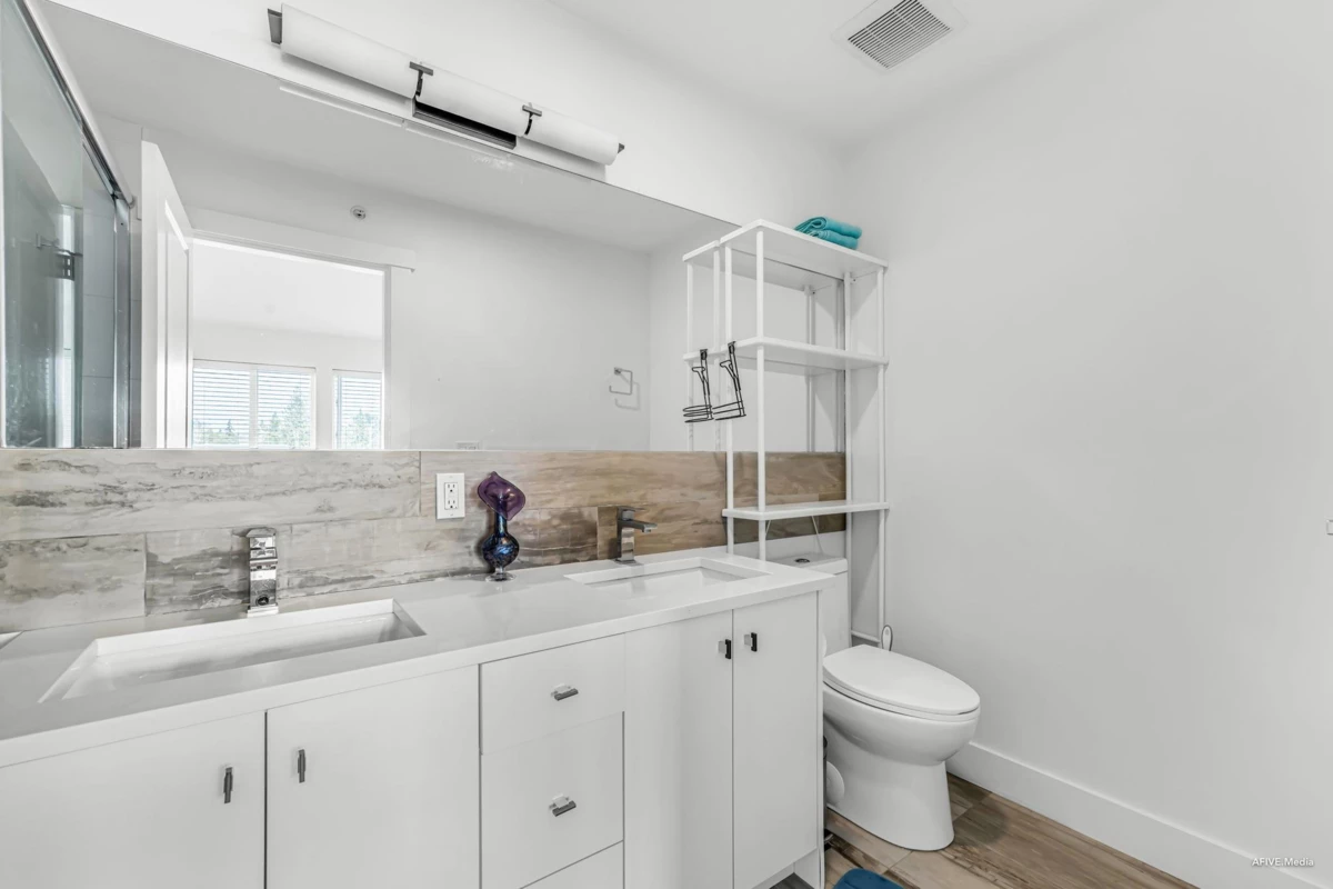 Loft / Bonus Room Photo of 2 24108 104 Avenue, Maple Ridge, BC