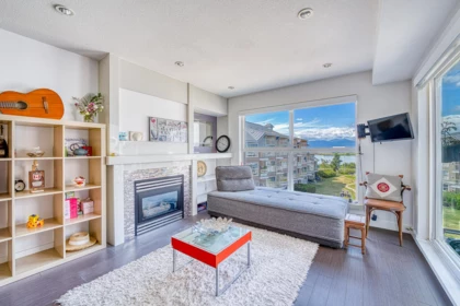 426 5880 Dover Crescent, Richmond, BC