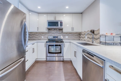 Kitchen Island Photo of 426 5880 Dover Crescent, Richmond, BC