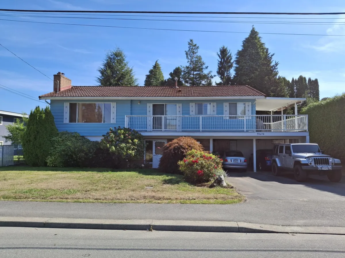 Exterior Front Photo of 32678 Bevan Avenue, Abbotsford, BC