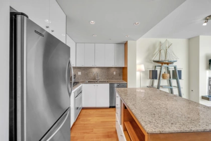 805 1005 Beach Avenue, Vancouver, BC, Vancouver — Apartment/Condo for sale